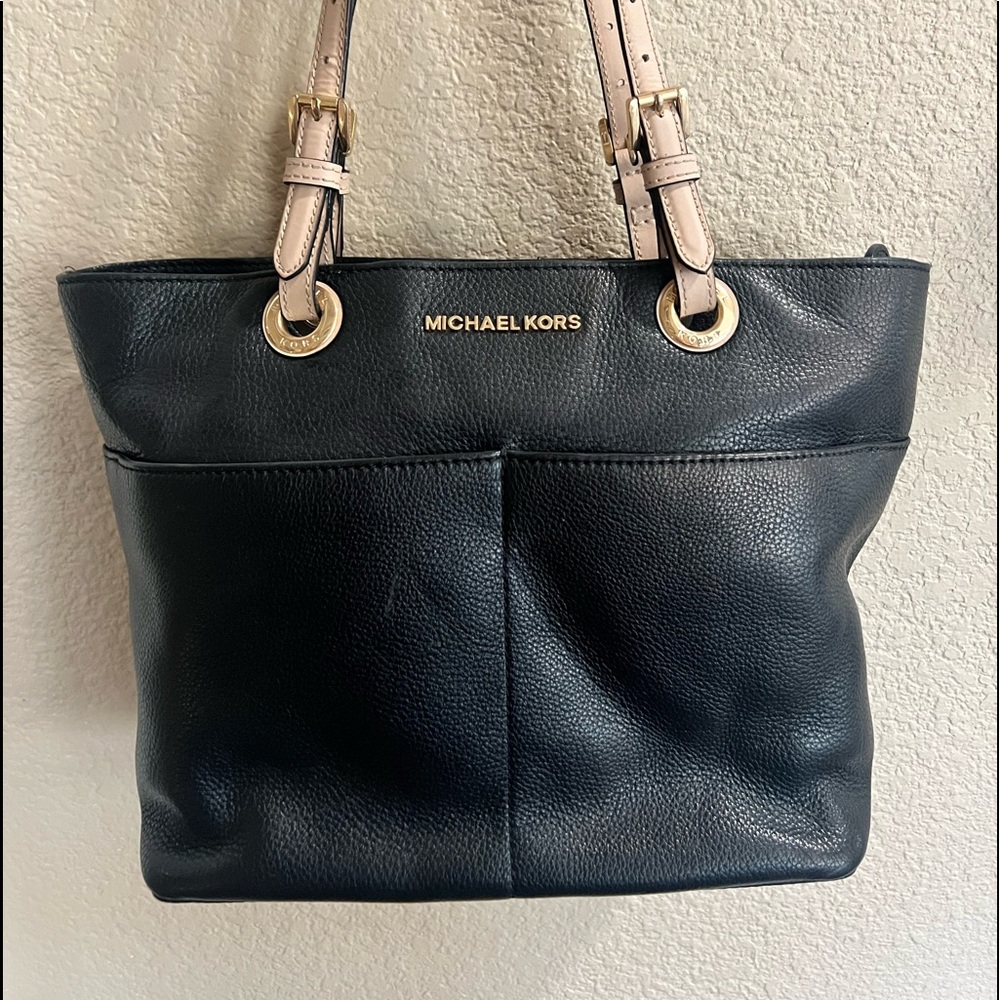 Michael Kors, black tote